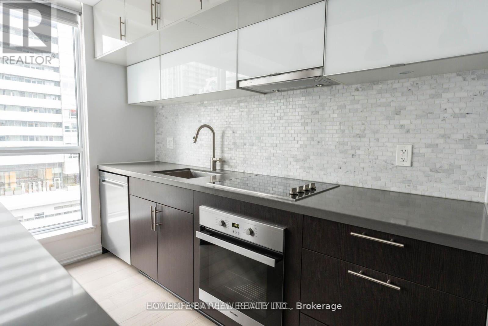 1111 - 8 Mercer Street, Toronto, Ontario  M5V 0C4 - Photo 2 - C13082590