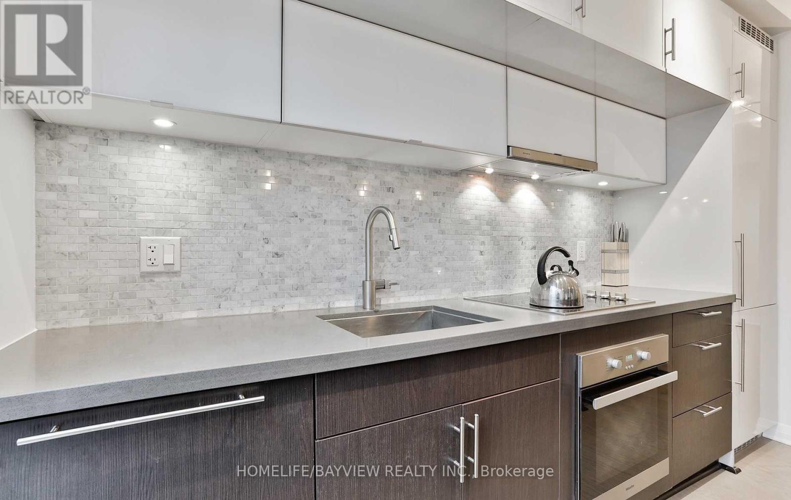 1111 - 8 Mercer Street, Toronto, Ontario  M5V 0C4 - Photo 4 - C13082590