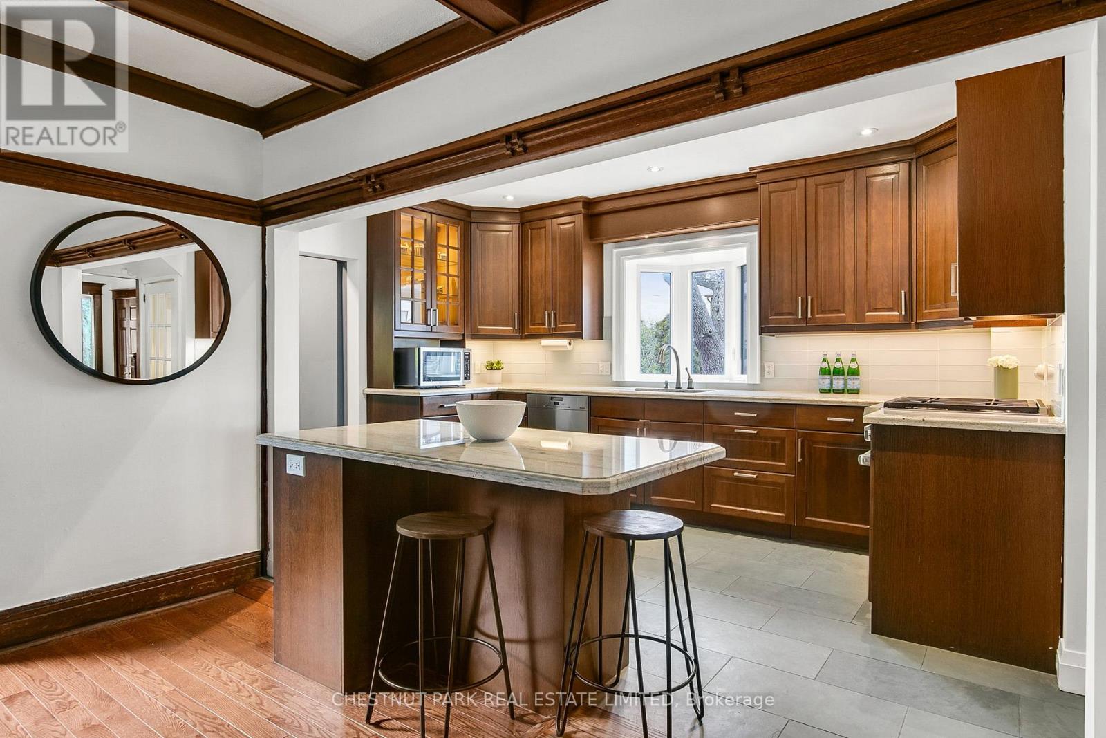 4 Biggar Avenue, Toronto, Ontario  M6H 2N4 - Photo 12 - C13082634