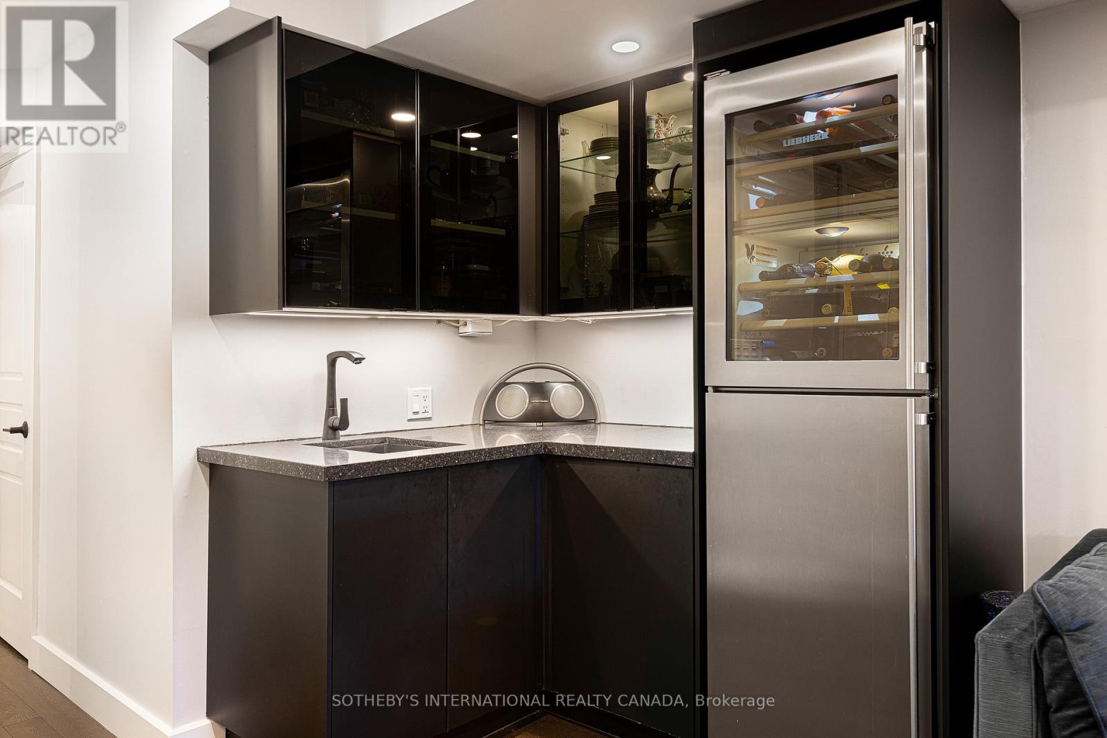 54 Stanley Terrace, Toronto (Niagara), Ontario  M6J 2R4 - Photo 32 - C13082640