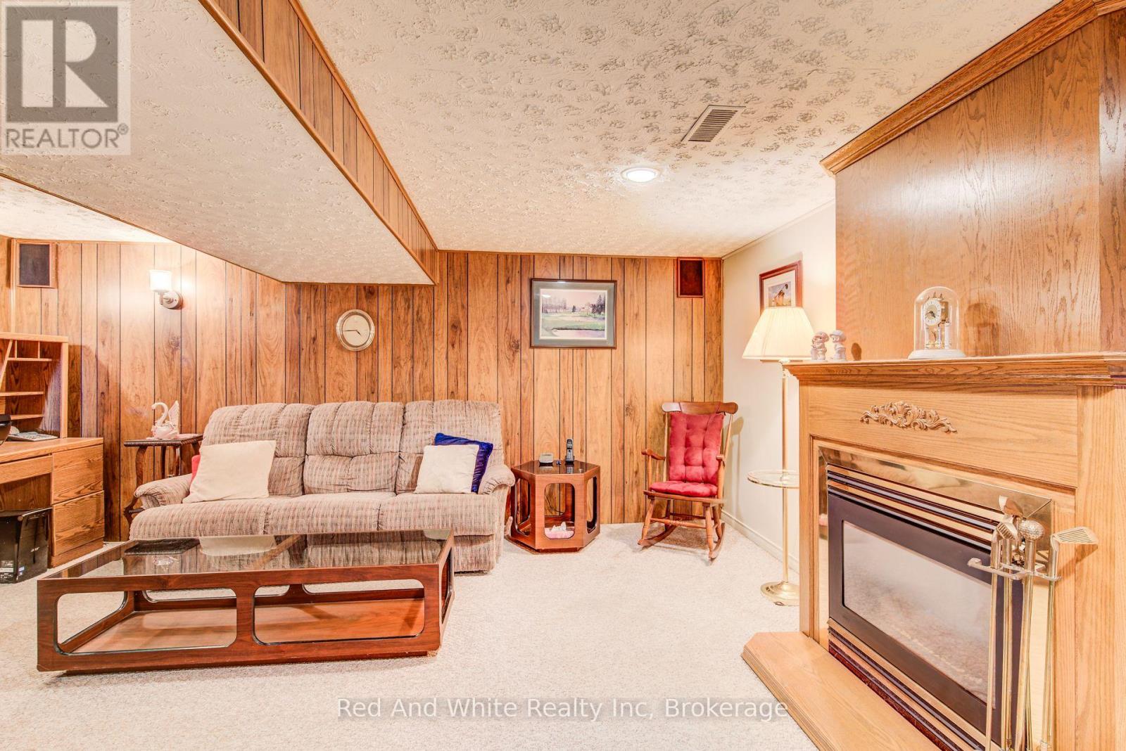 17 Forest Glen Court, Kitchener, Ontario  N2N 1E1 - Photo 32 - X13082642