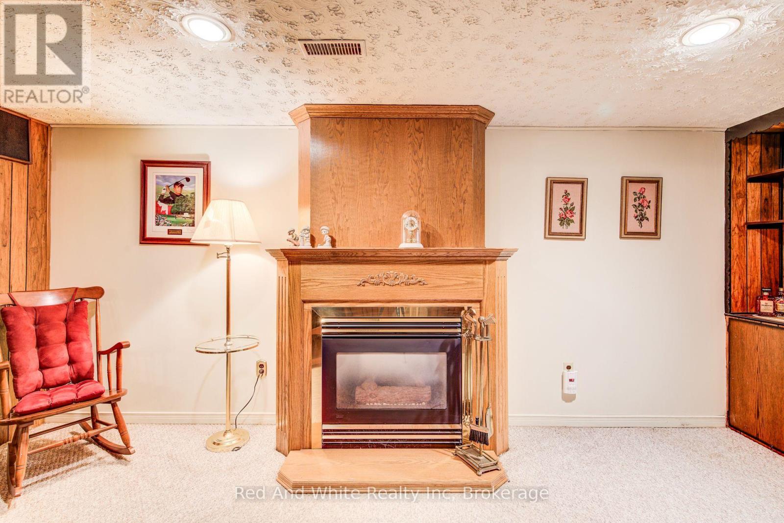 17 Forest Glen Court, Kitchener, Ontario  N2N 1E1 - Photo 33 - X13082642