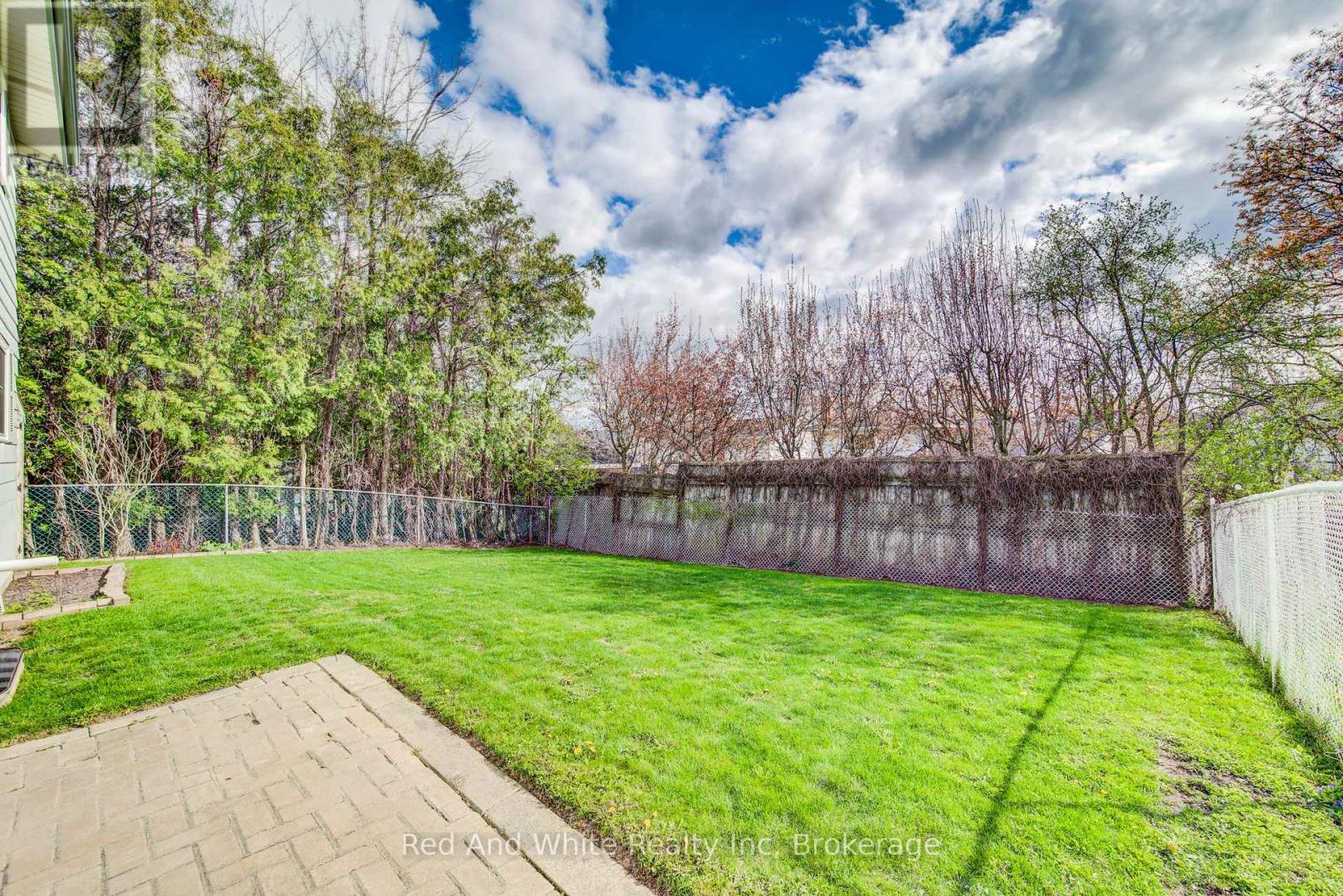 17 Forest Glen Court, Kitchener, Ontario  N2N 1E1 - Photo 39 - X13082642
