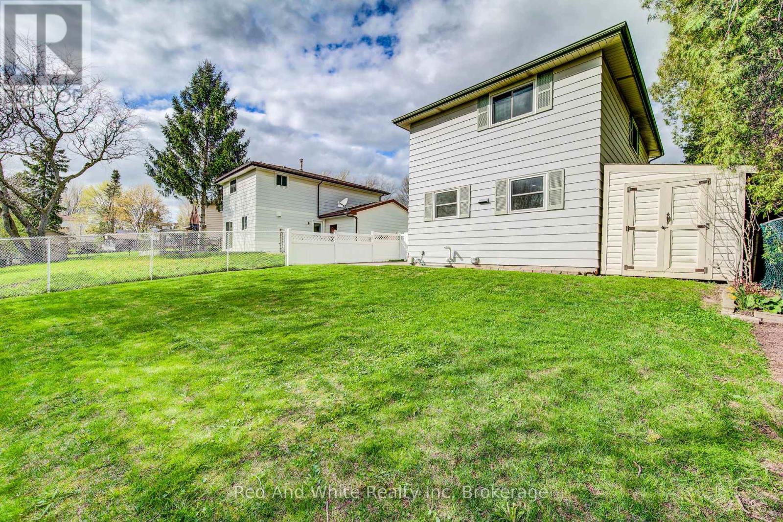 17 Forest Glen Court, Kitchener, Ontario  N2N 1E1 - Photo 42 - X13082642