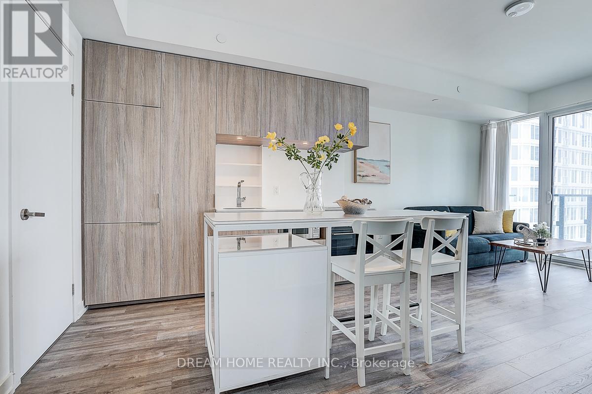 2611 - 77 Shuter Street, Toronto, Ontario  M5B 0B8 - Photo 3 - C13082610