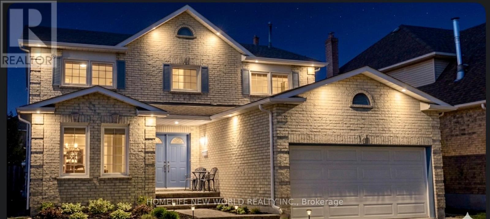 10 HOLDEN COURT, Whitby, Ontario