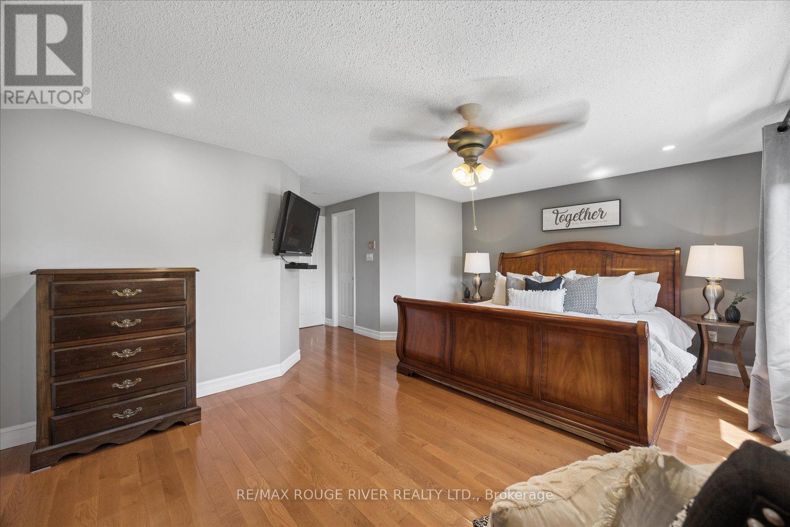 1014 Redbird Crescent, Pickering, Ontario  L1V 5K3 - Photo 30 - E13082688