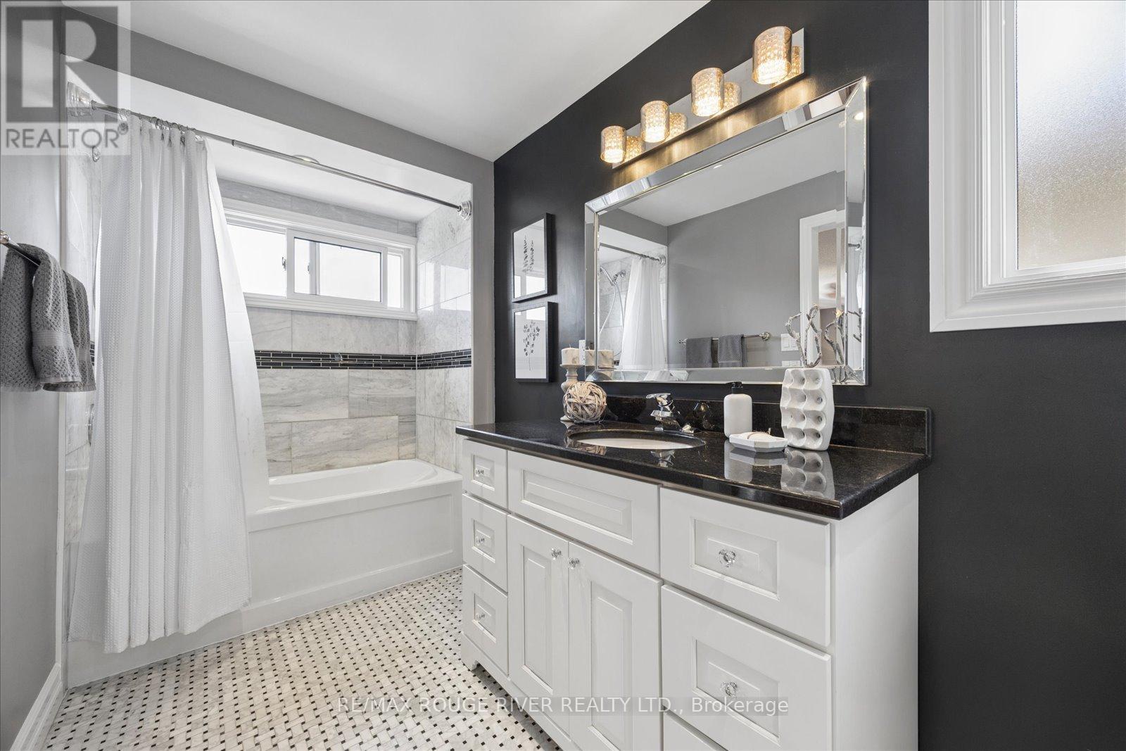 1014 Redbird Crescent, Pickering, Ontario  L1V 5K3 - Photo 33 - E13082688