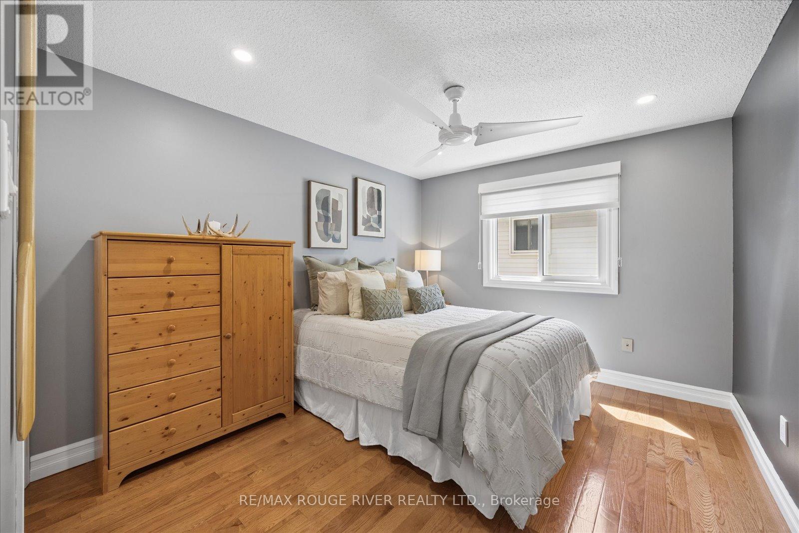 1014 Redbird Crescent, Pickering, Ontario  L1V 5K3 - Photo 34 - E13082688