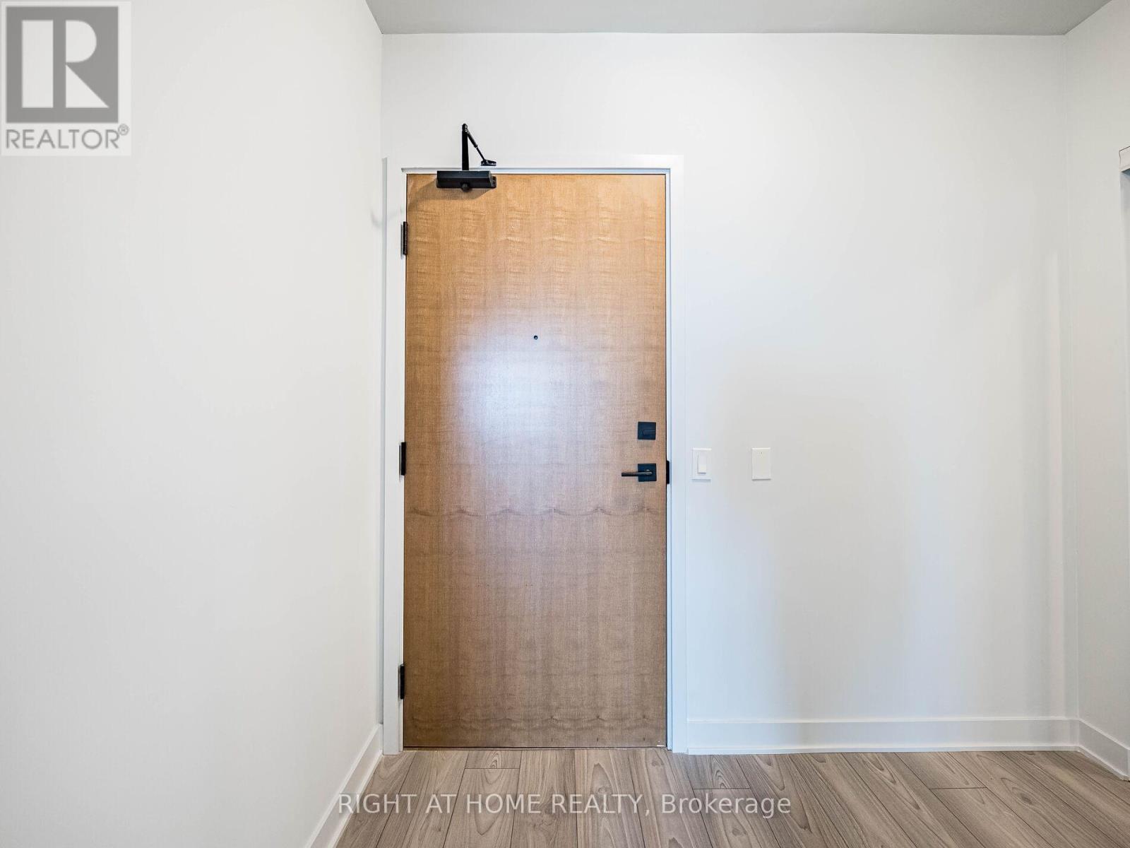 3003 - 2920 Highway 7 Road, Vaughan, Ontario  L4K 0P4 - Photo 12 - N13082576