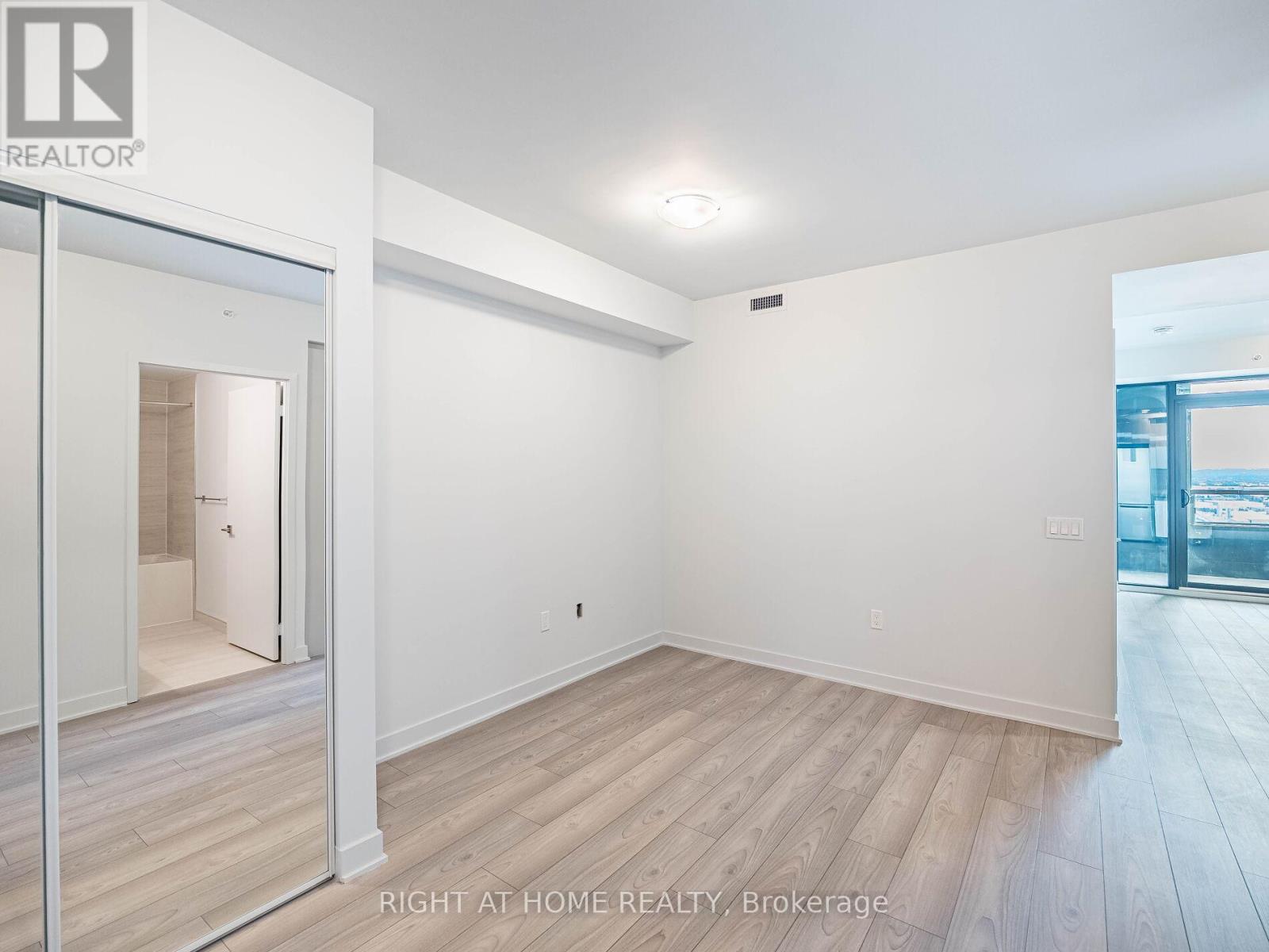 3003 - 2920 Highway 7 Road, Vaughan, Ontario  L4K 0P4 - Photo 13 - N13082576
