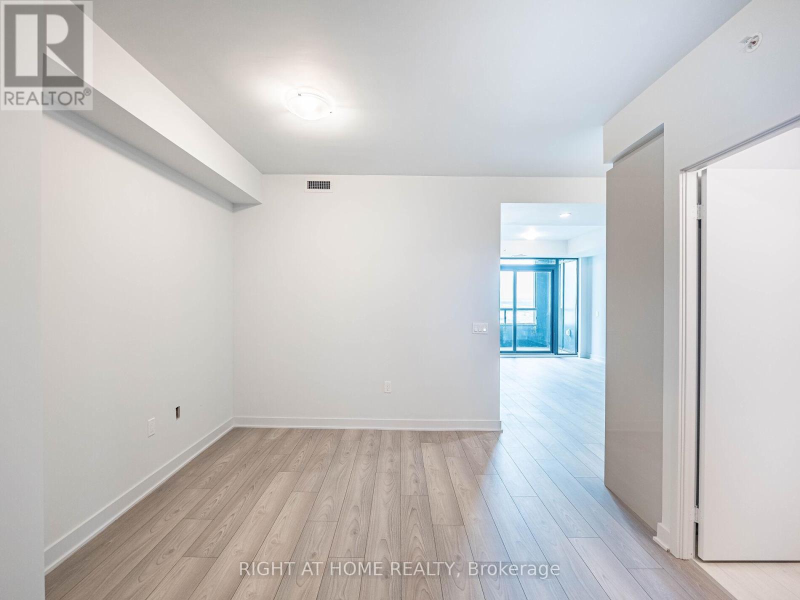 3003 - 2920 Highway 7 Road, Vaughan, Ontario  L4K 0P4 - Photo 14 - N13082576