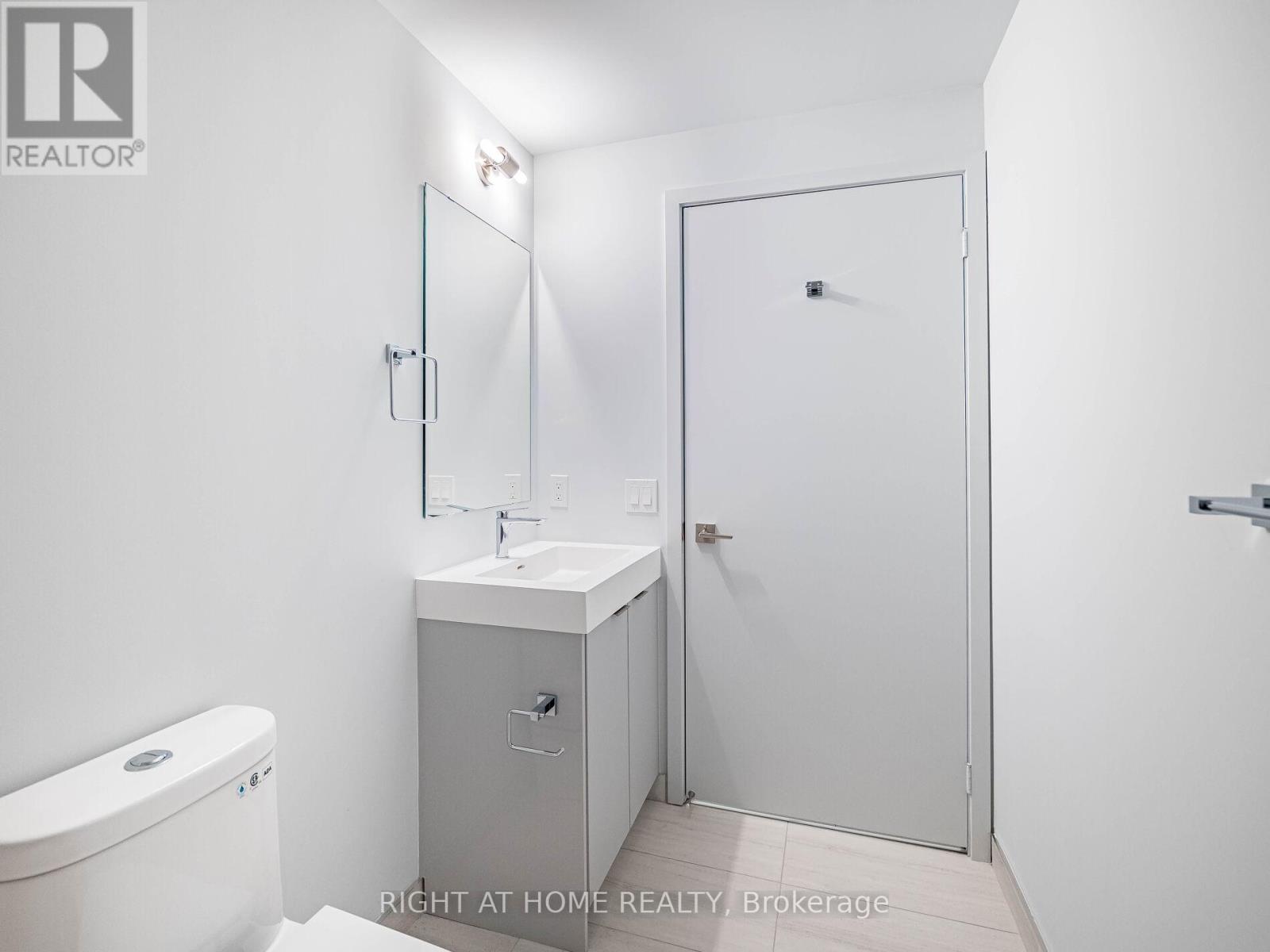3003 - 2920 Highway 7 Road, Vaughan, Ontario  L4K 0P4 - Photo 33 - N13082576