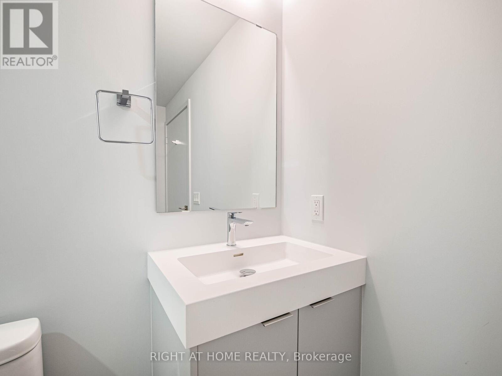 3003 - 2920 Highway 7 Road, Vaughan, Ontario  L4K 0P4 - Photo 42 - N13082576