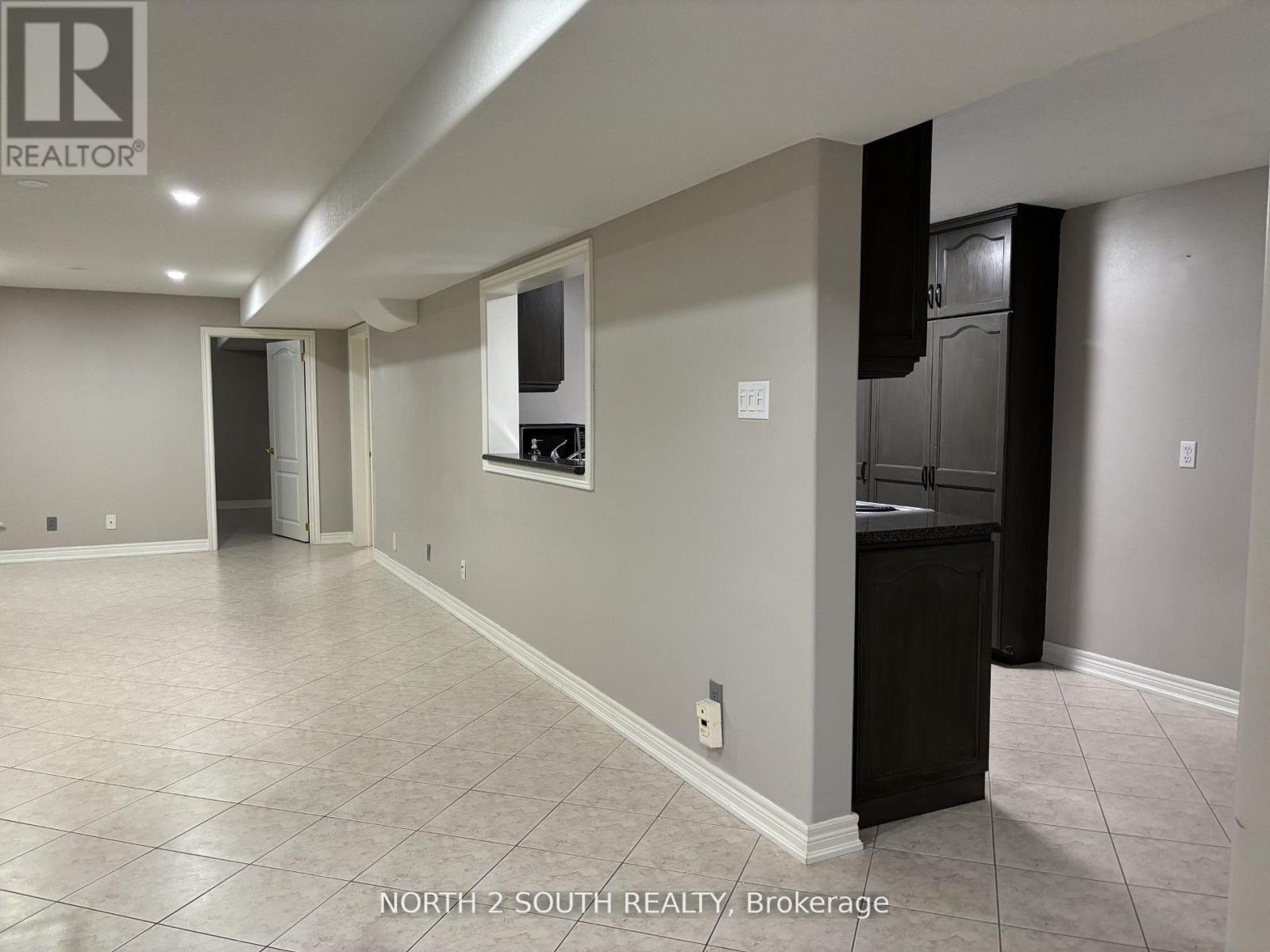 Bsmt - 12 Villandry Crescent, Vaughan, Ontario  L6A 2R1 - Photo 10 - N13082618