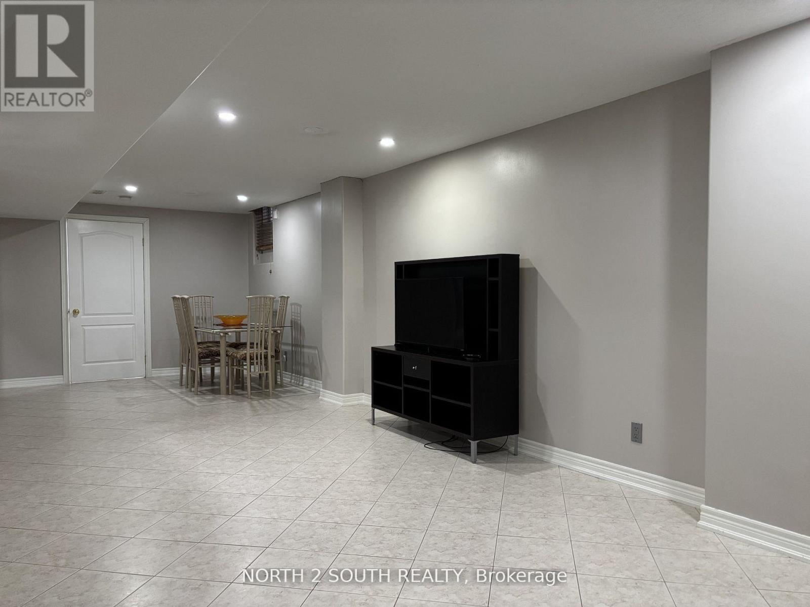 Bsmt - 12 Villandry Crescent, Vaughan, Ontario  L6A 2R1 - Photo 16 - N13082618