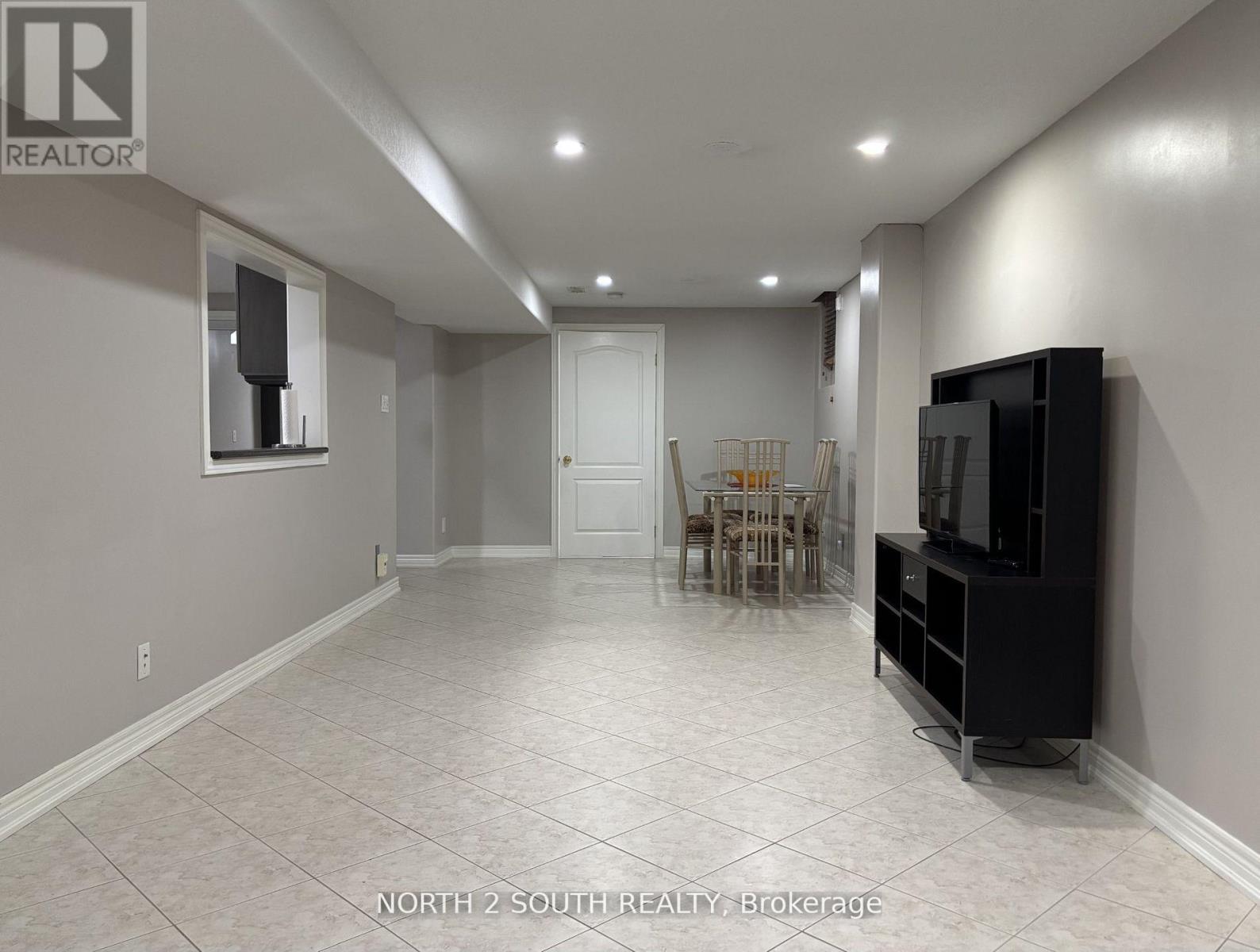 Bsmt - 12 Villandry Crescent, Vaughan, Ontario  L6A 2R1 - Photo 17 - N13082618