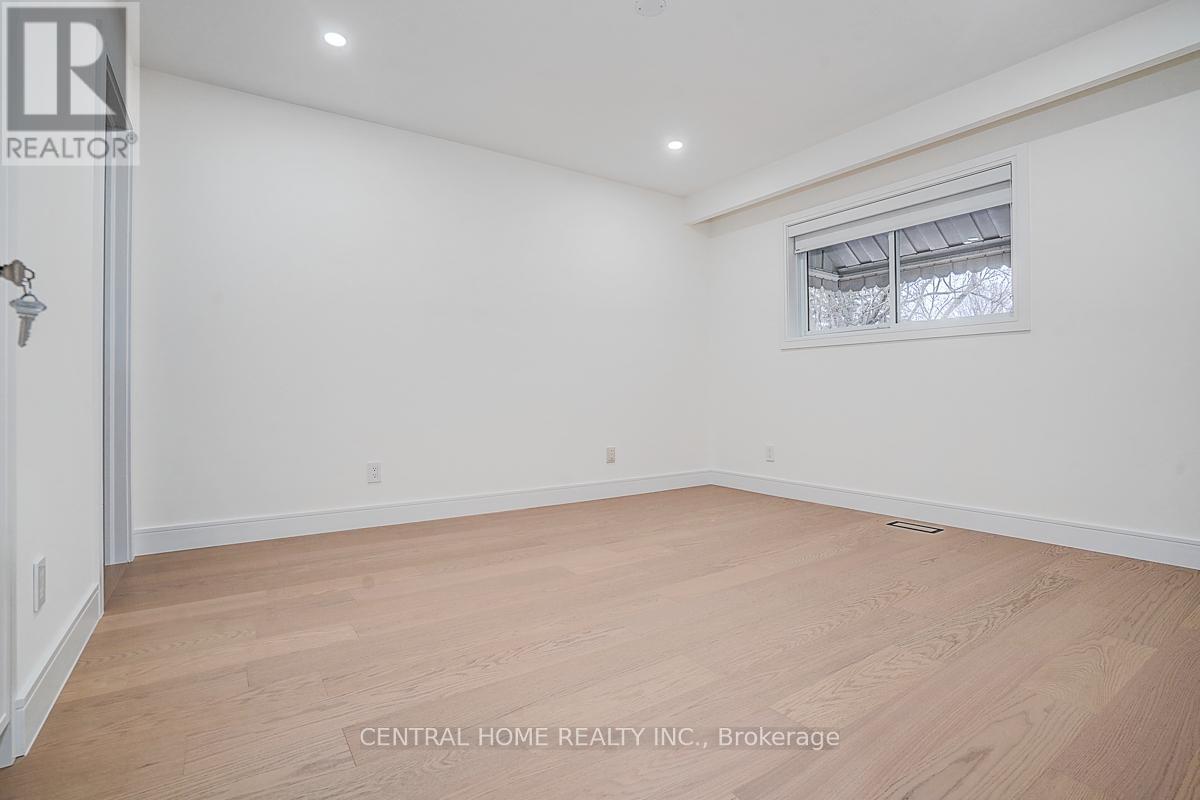 Main - 23 Bakerdale Road, Markham, Ontario  L3P 1J3 - Photo 11 - N13082720