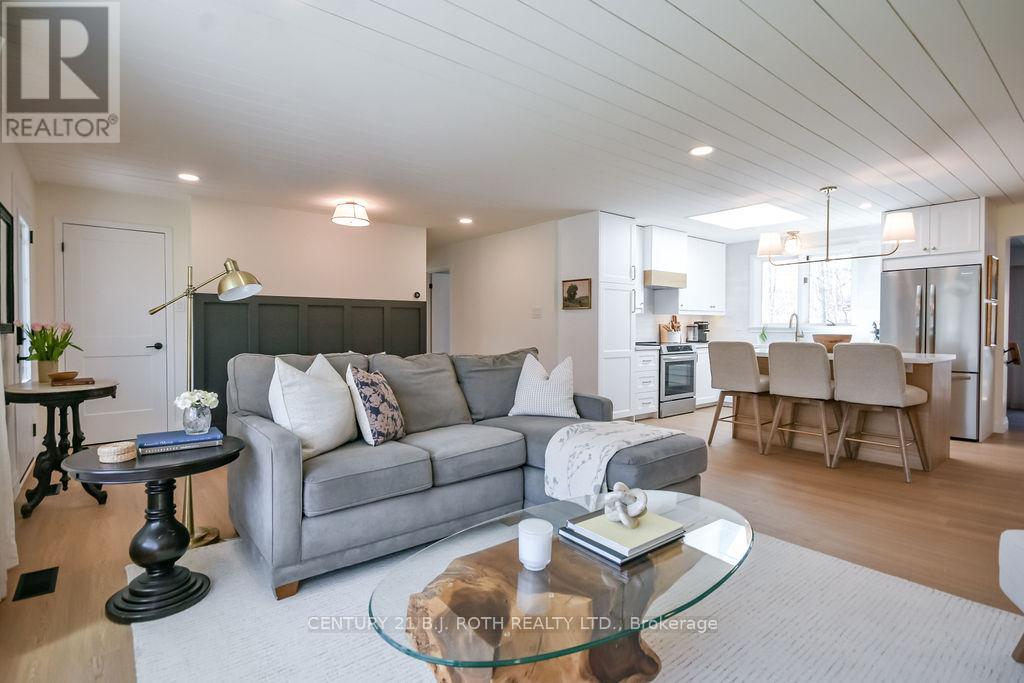 1078 Sunnidale Road, Springwater, Ontario  L4M 4S4 - Photo 6 - S13082580