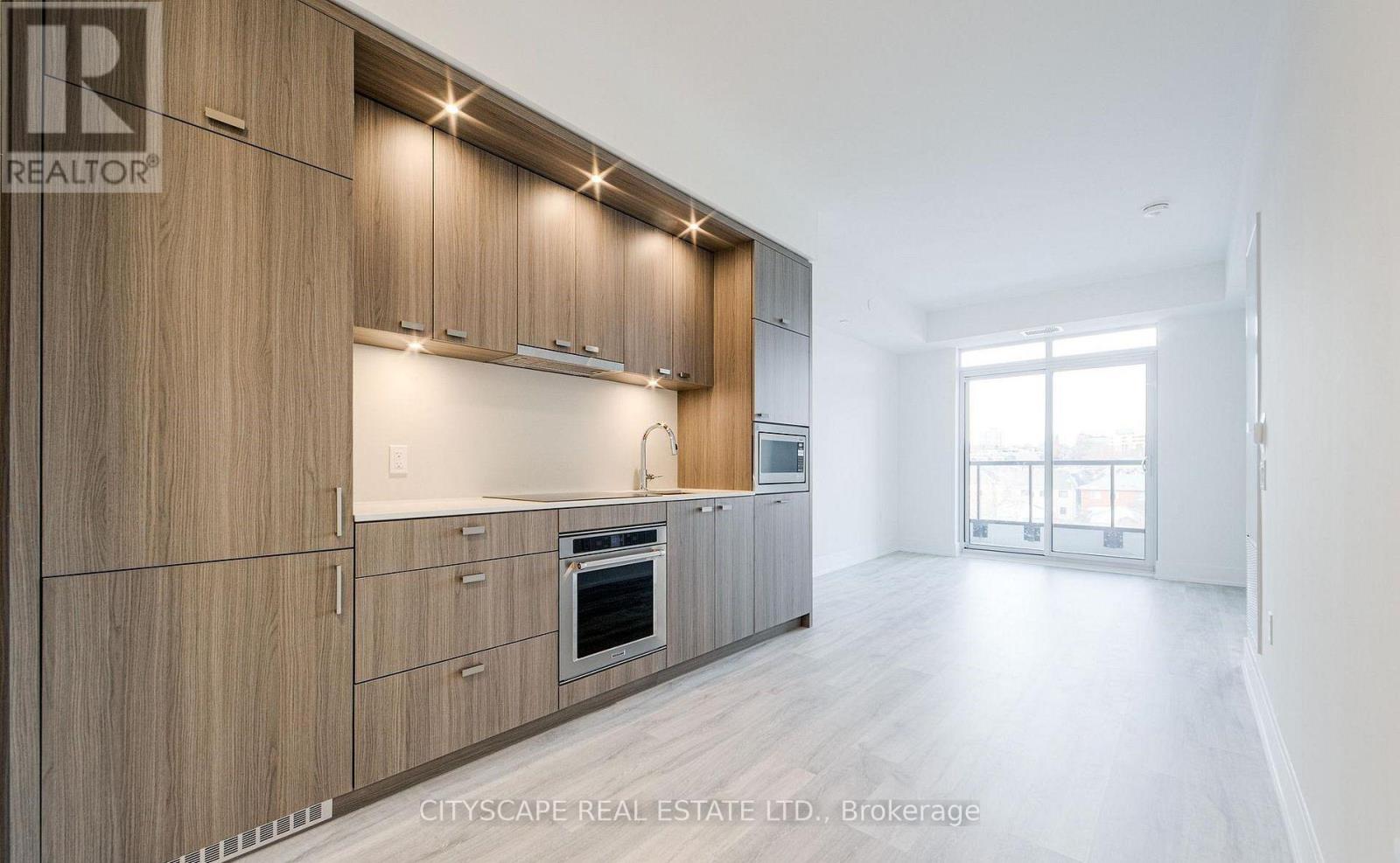 316 - 858 DUPONT STREET, Toronto, Ontario