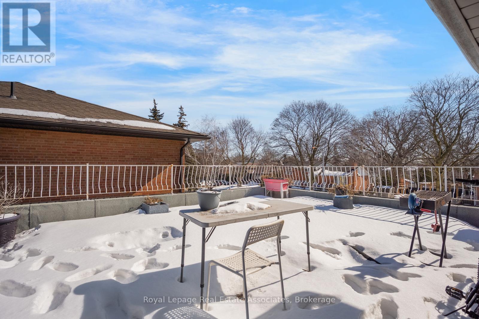A - 49 Bemersyde Drive, Toronto, Ontario  M9A 2T3 - Photo 17 - W13082606