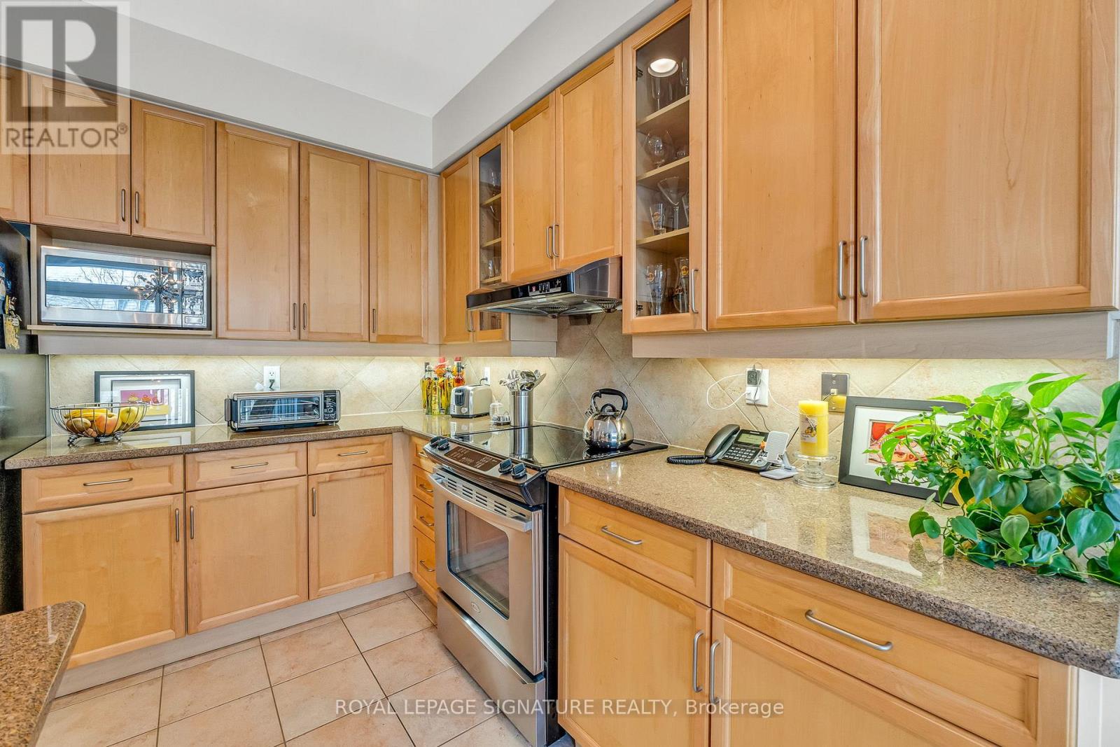 3319 Tacc Drive, Mississauga, Ontario  L5M 0K4 - Photo 11 - W13082656
