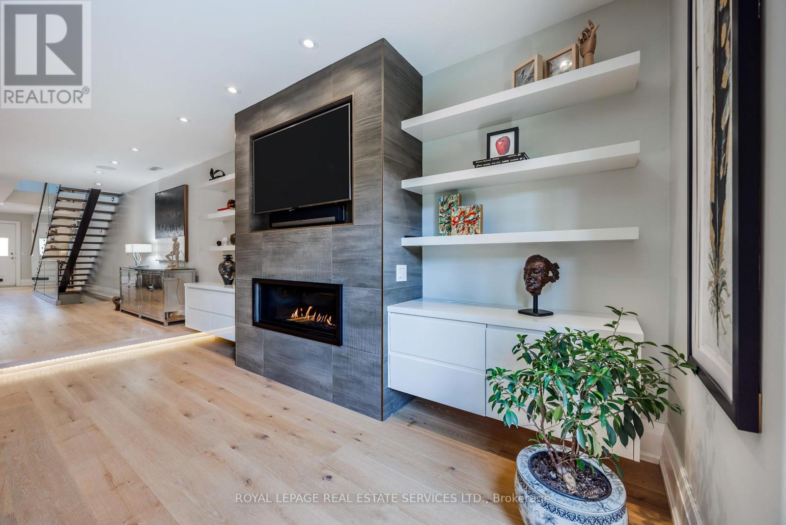 91 Old Mill Road, Toronto, Ontario  M8X 1G9 - Photo 18 - W13082676