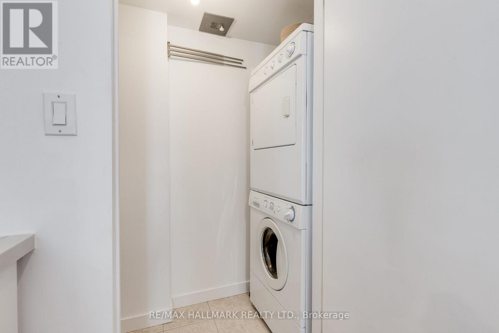 47 - 30 Turntable Crescent, Toronto, Ontario  M6H 4K9 - Photo 12 - W13082702