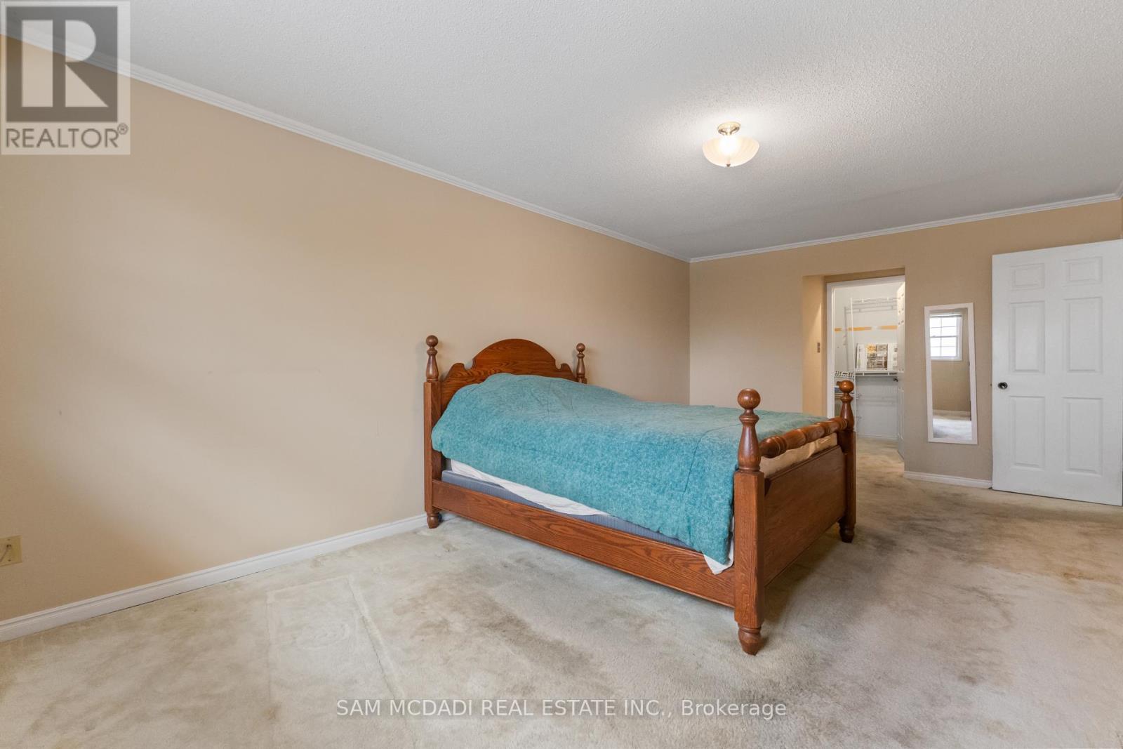 2138 Burbank Drive, Mississauga, Ontario  L5L 2T8 - Photo 21 - W13082722