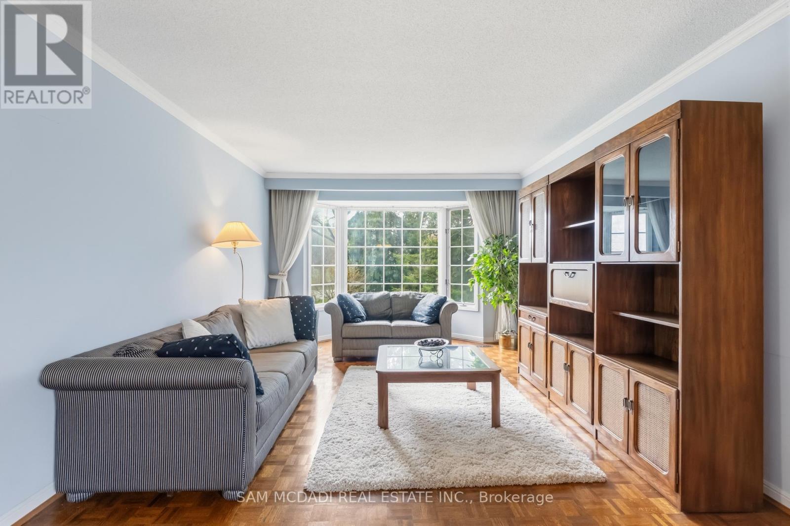 2138 Burbank Drive, Mississauga, Ontario  L5L 2T8 - Photo 7 - W13082722