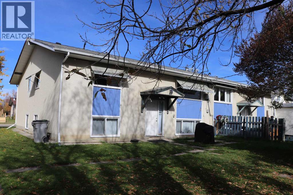 5115-5117-5119-5121 5 Avenue, Edson, Alberta