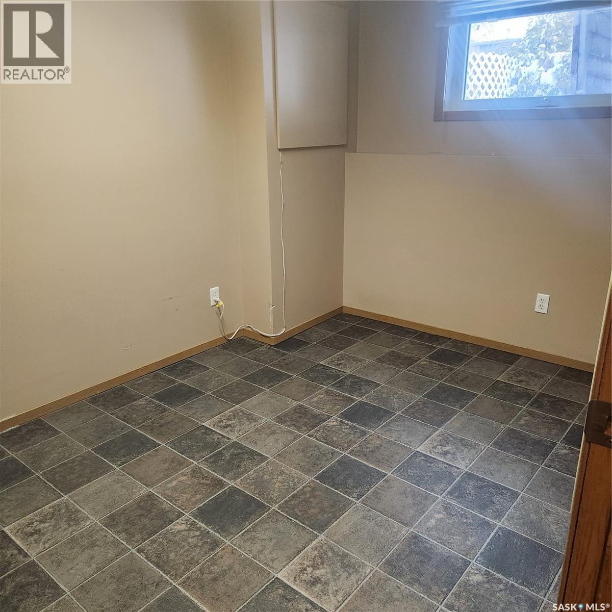 23 5th Avenue N, Martensville, Saskatchewan  S0K 0A2 - Photo 8 - SK034799