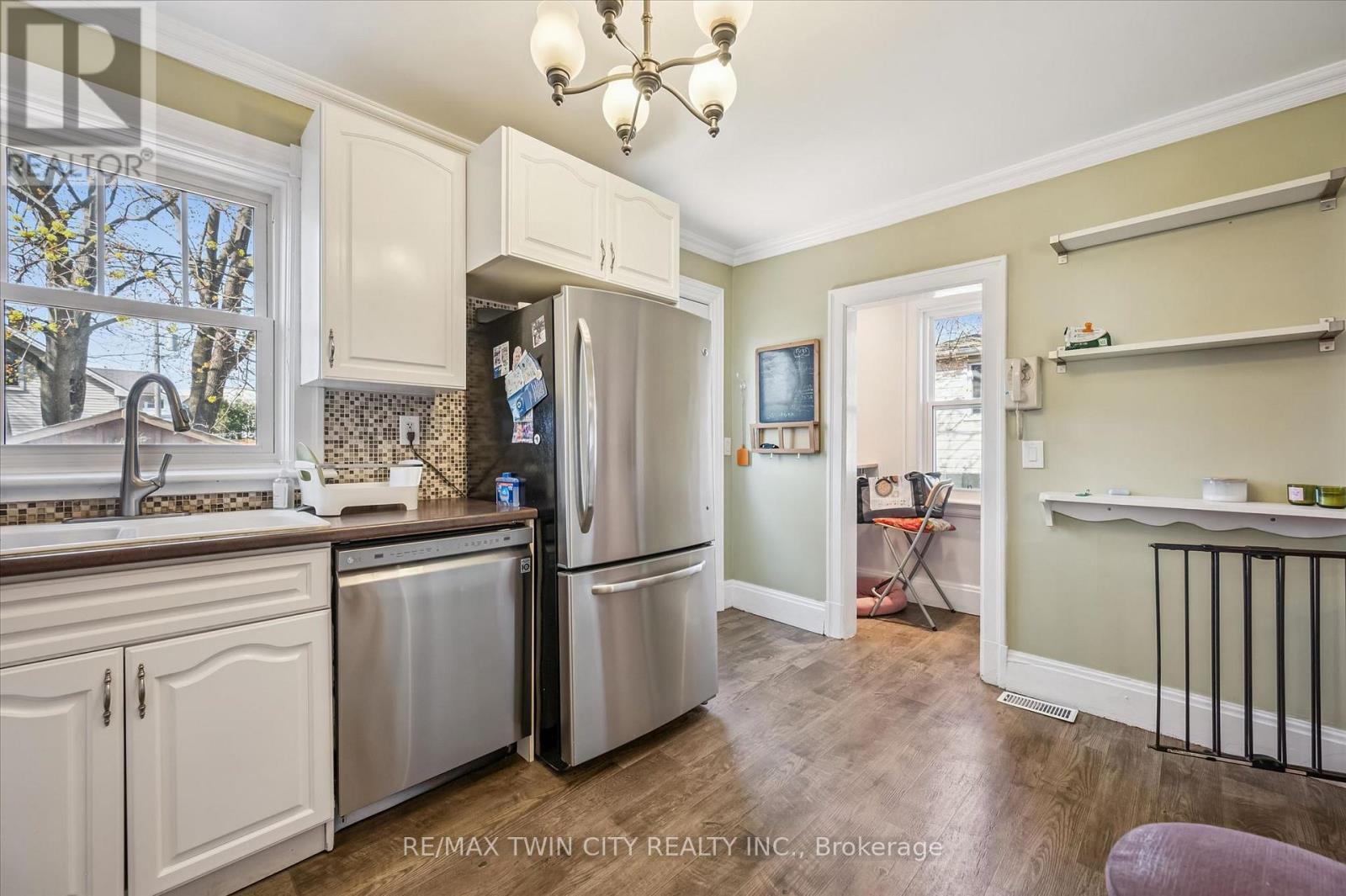 15 Waterside Avenue, Cambridge, Ontario  N1R 1E8 - Photo 10 - X13082578