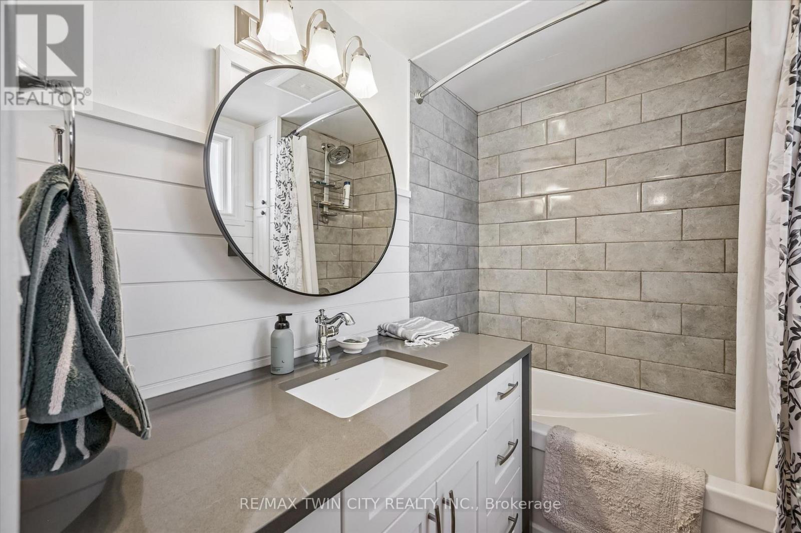 15 Waterside Avenue, Cambridge, Ontario  N1R 1E8 - Photo 15 - X13082578