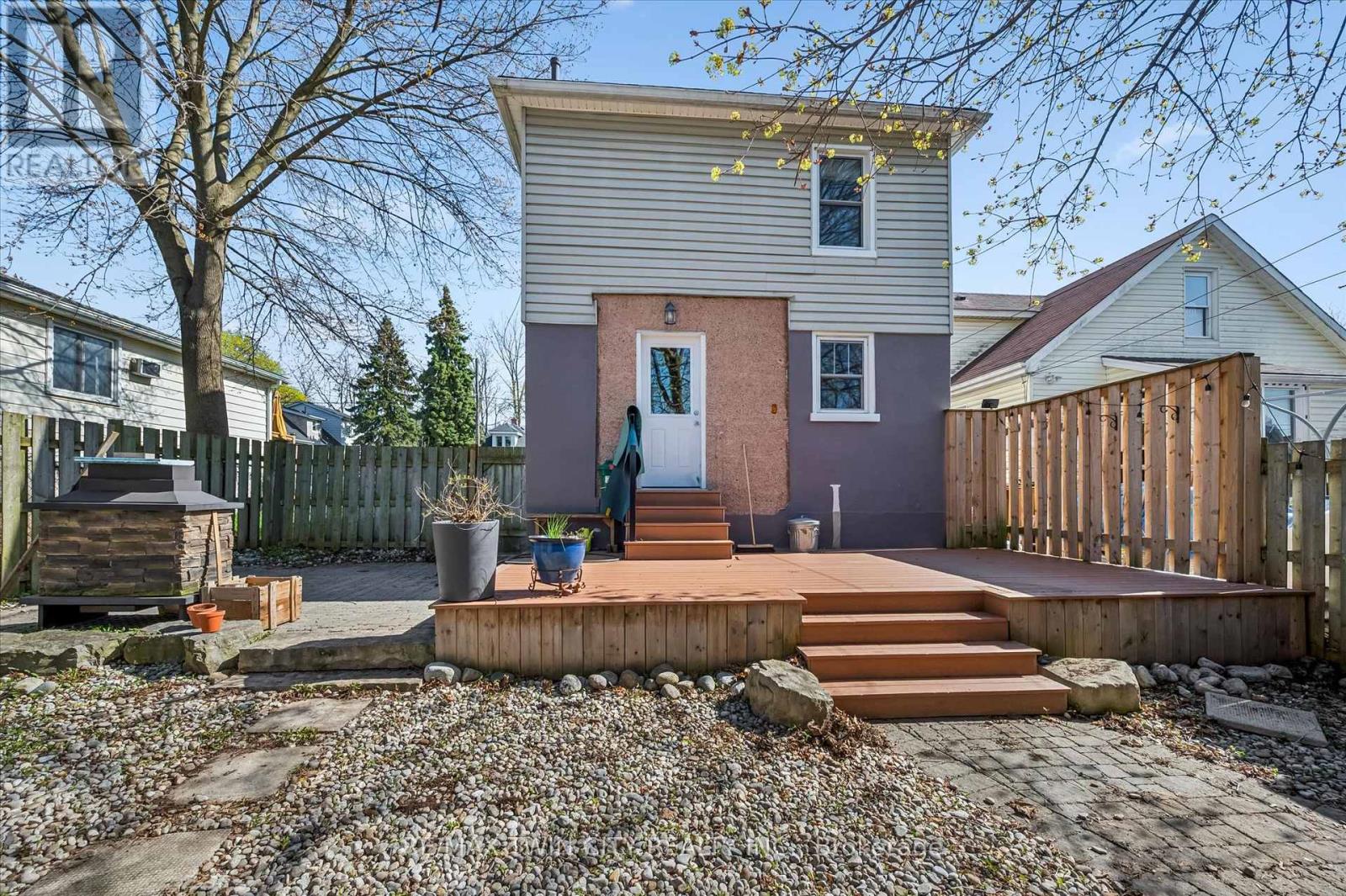15 Waterside Avenue, Cambridge, Ontario  N1R 1E8 - Photo 19 - X13082578