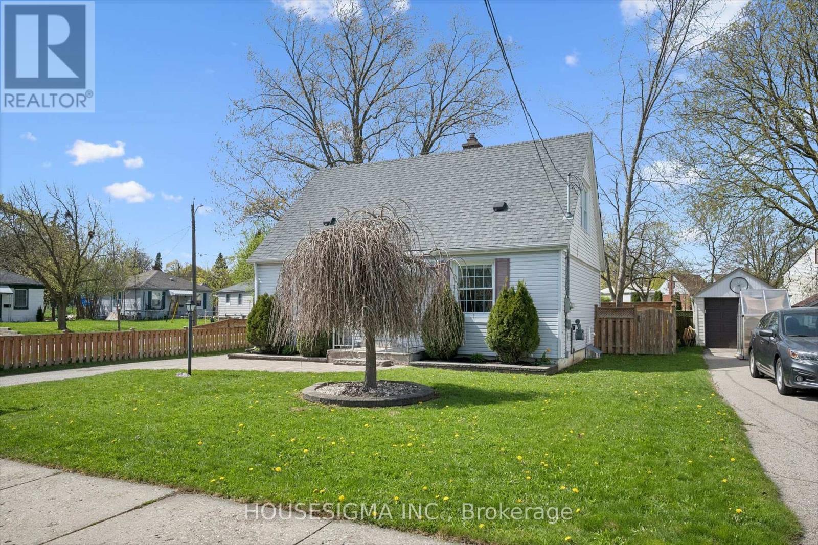 46 Seneca Drive, Kitchener, Ontario  N2M 3G9 - Photo 3 - X13082624