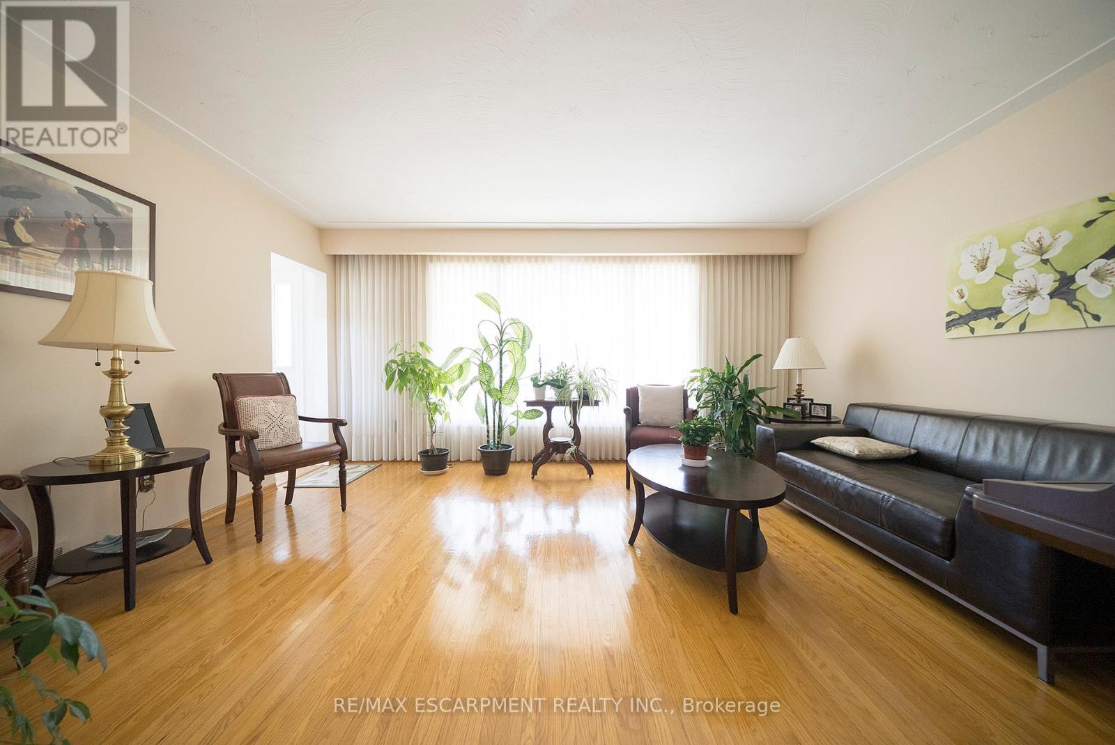 176 Kimberly Drive, Hamilton, Ontario  L8K 4L1 - Photo 3 - X13082630