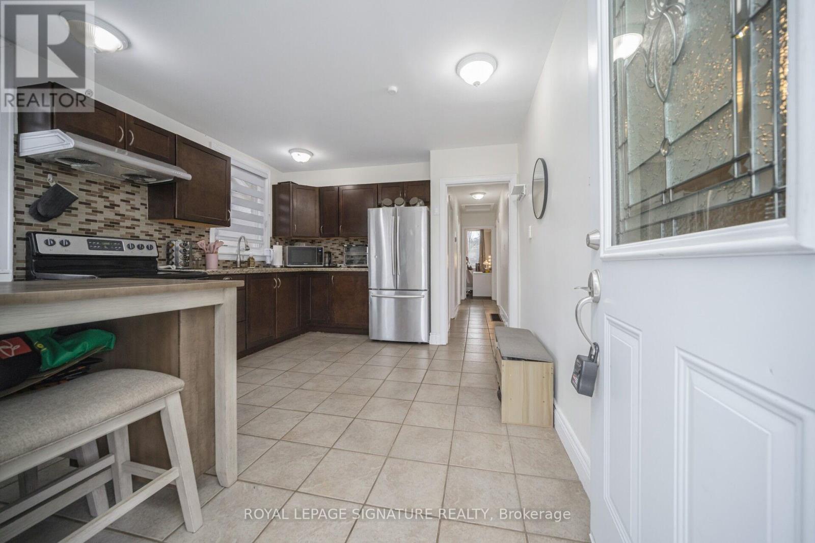 69 Glenmount Avenue, Hamilton, Ontario  L8S 2L3 - Photo 4 - X13082712