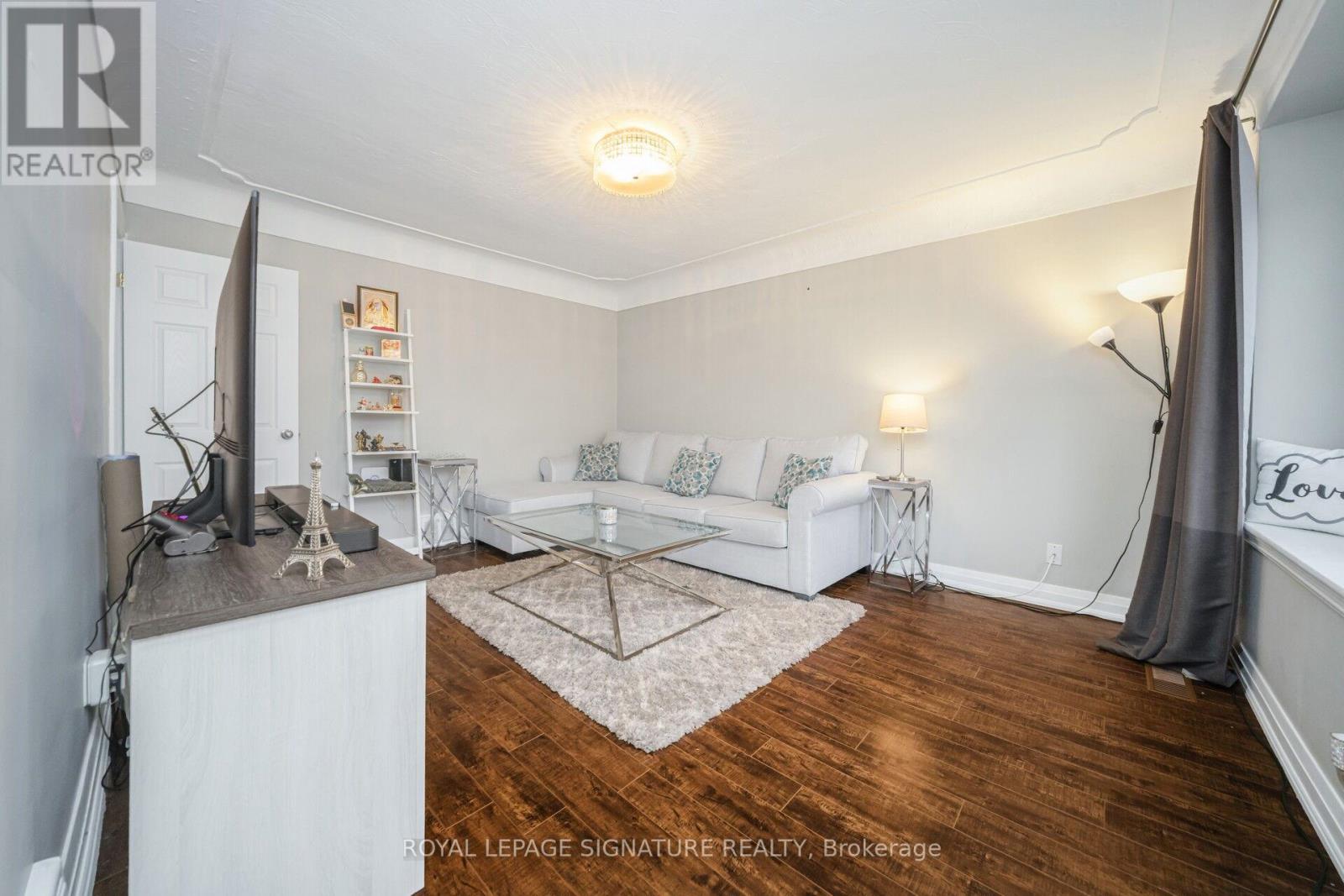 69 Glenmount Avenue, Hamilton, Ontario  L8S 2L3 - Photo 5 - X13082712