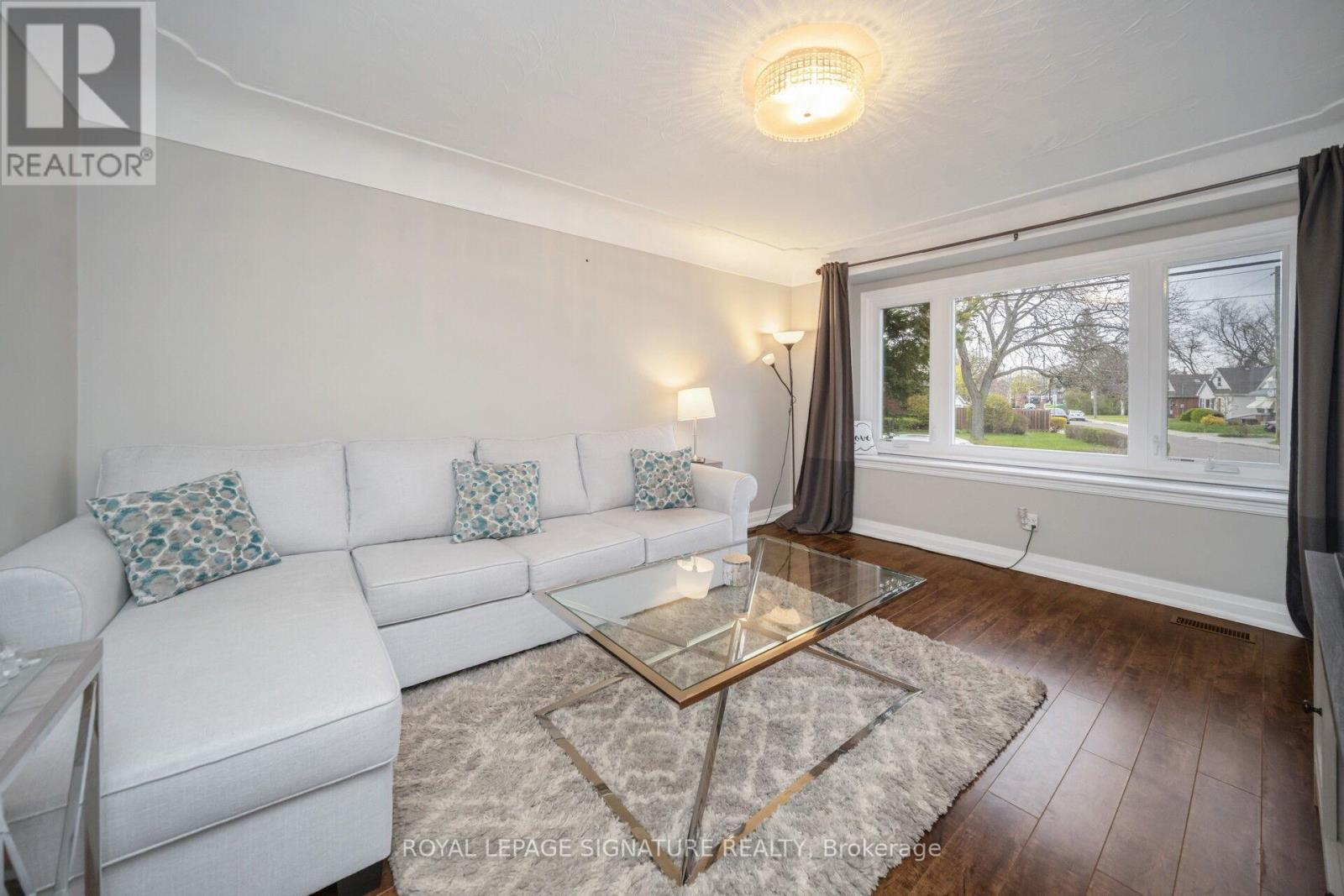 69 Glenmount Avenue, Hamilton, Ontario  L8S 2L3 - Photo 8 - X13082712