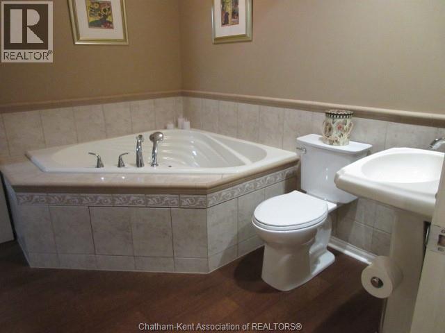 8 Christina Place, Chatham, Ontario  N7L 5K4 - Photo 24 - 26009875