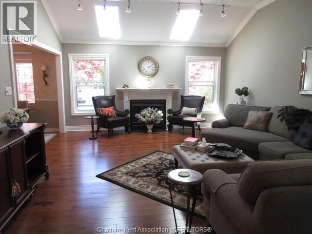 8 Christina Place, Chatham, Ontario  N7L 5K4 - Photo 6 - 26009875