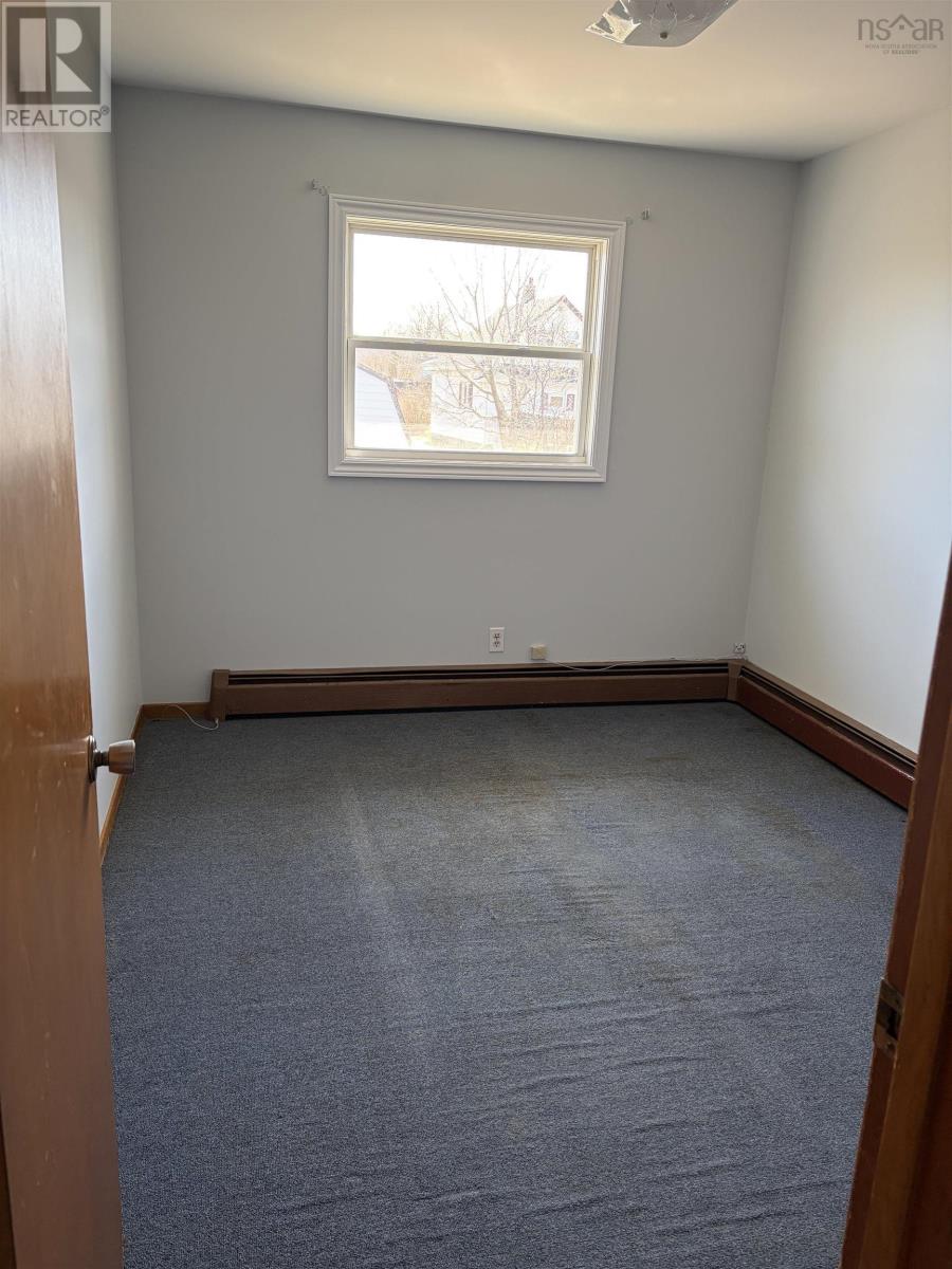 11 Luke Street, Glace Bay, Nova Scotia  B1A 1N7 - Photo 17 - 202609470