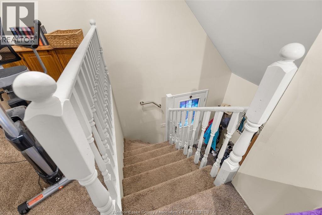 2119 Longfellow, Windsor, Ontario  N9B 3J5 - Photo 12 - 26010063