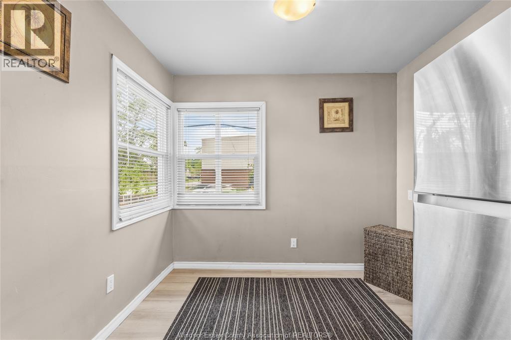 3406 Turner, Windsor, Ontario  N8W 3M5 - Photo 9 - 26010056