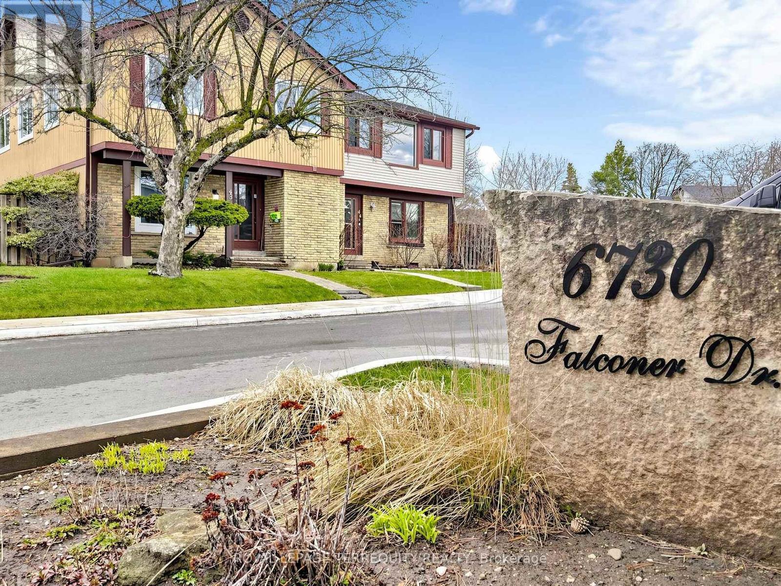49 - 6730 FALCONER DRIVE, Mississauga, Ontario