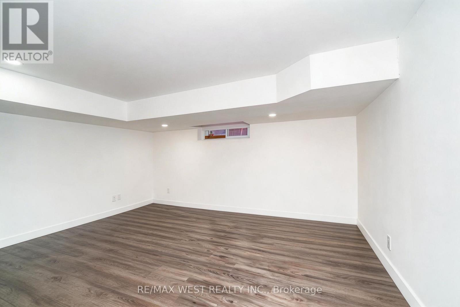 79 Elmsthorpe Avenue, Toronto, Ontario  M5P 2L8 - Photo 12 - C13041934