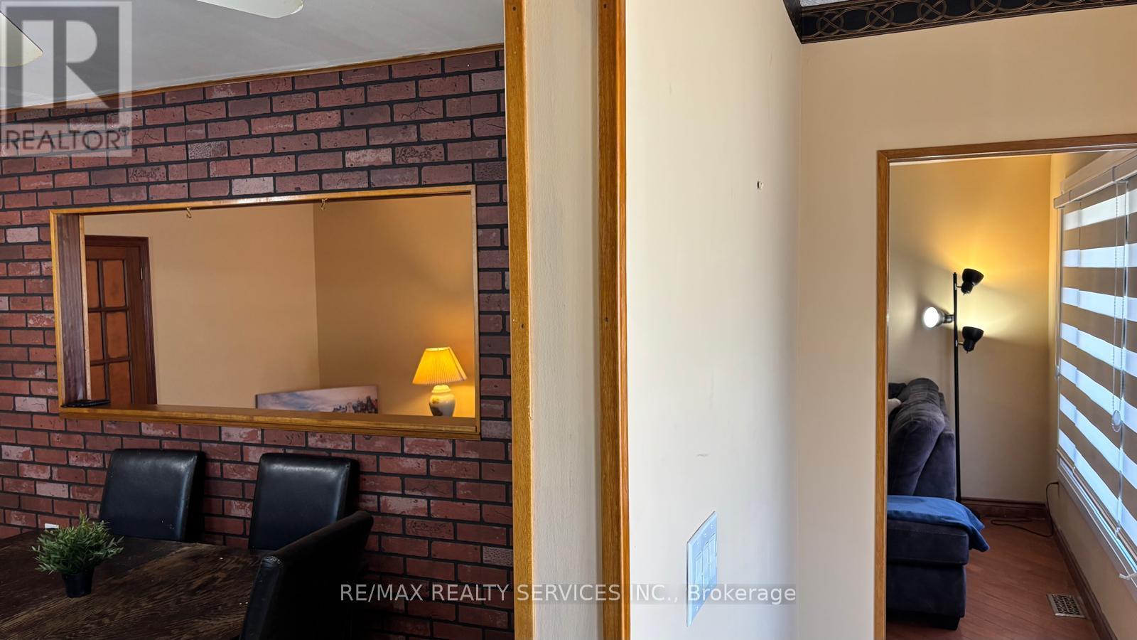 71 Cartwright Street, Kingston, Ontario  K7M 1P6 - Photo 3 - X12956878