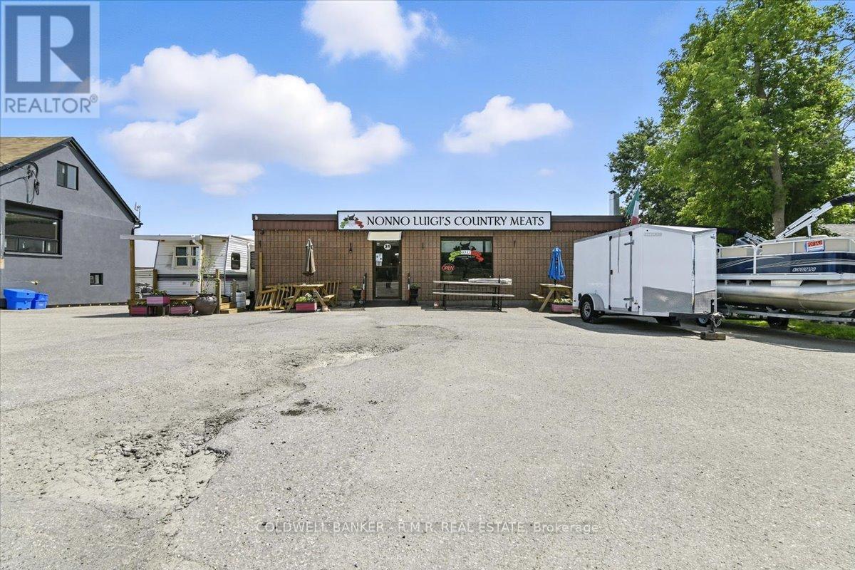 Unit #b - 31 Centre Street, Brock, Ontario  L0C 1H0 - Photo 1 - N13080634