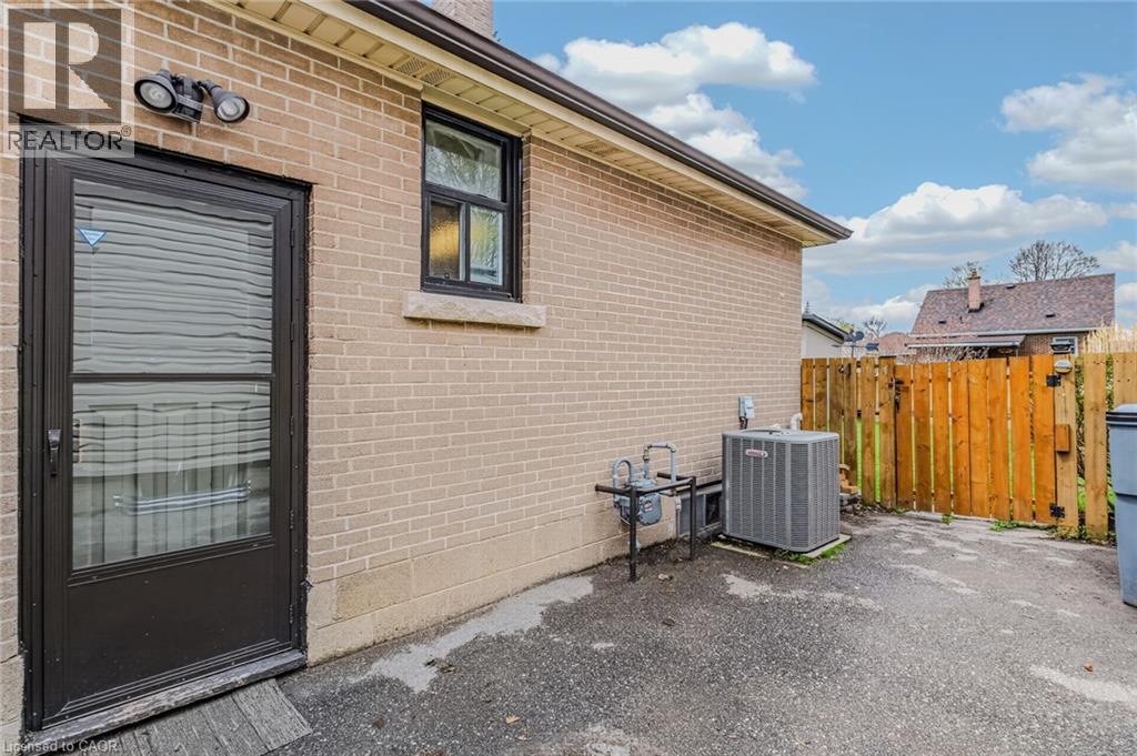 91 Ninth Avenue, Brantford, Ontario  N3S 1E6 - Photo 5 - 40827100